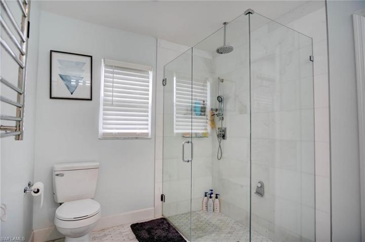 118  Debron  DR, Naples, FL 34112