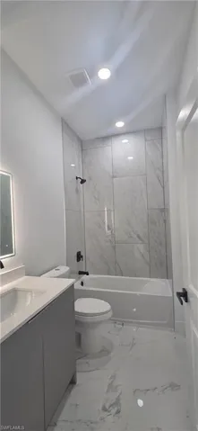 1631 Ne 34th St, Cape Coral, Florida 33909