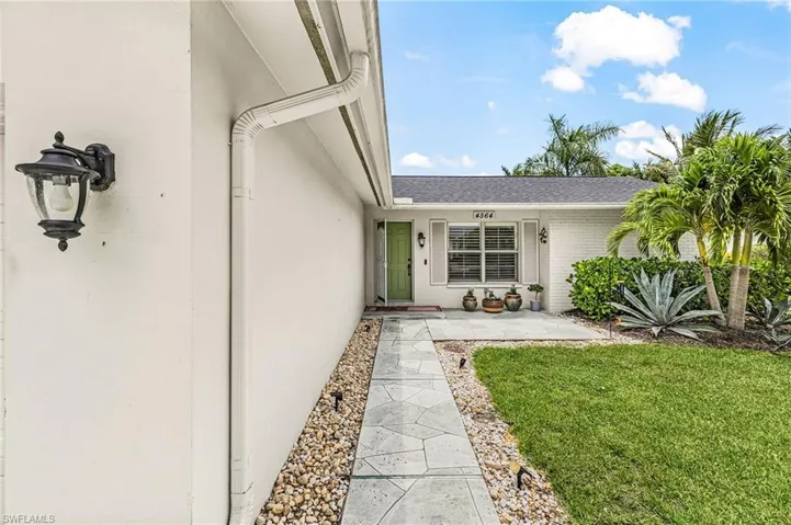 4564 Lakewood Blvd, Naples, Florida 34112