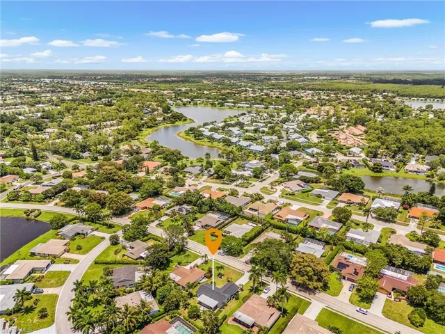 4564 Lakewood Blvd, Naples, Florida 34112