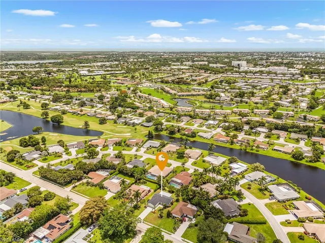 4564 Lakewood Blvd, Naples, Florida 34112