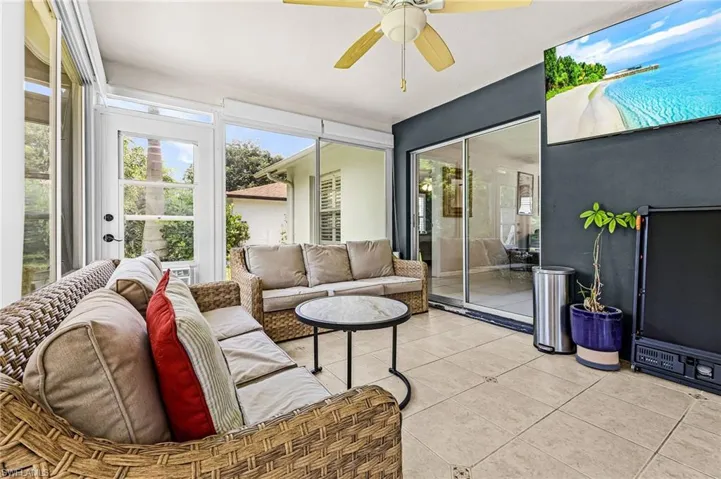 4564 Lakewood Blvd, Naples, Florida 34112