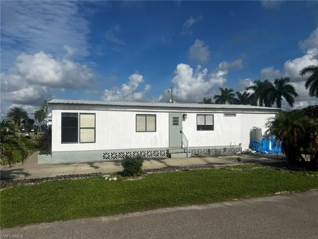 3357 Rainbow Ln, North Fort Myers, Florida 33903