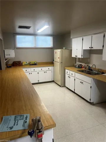 3357 Rainbow Ln, North Fort Myers, Florida 33903