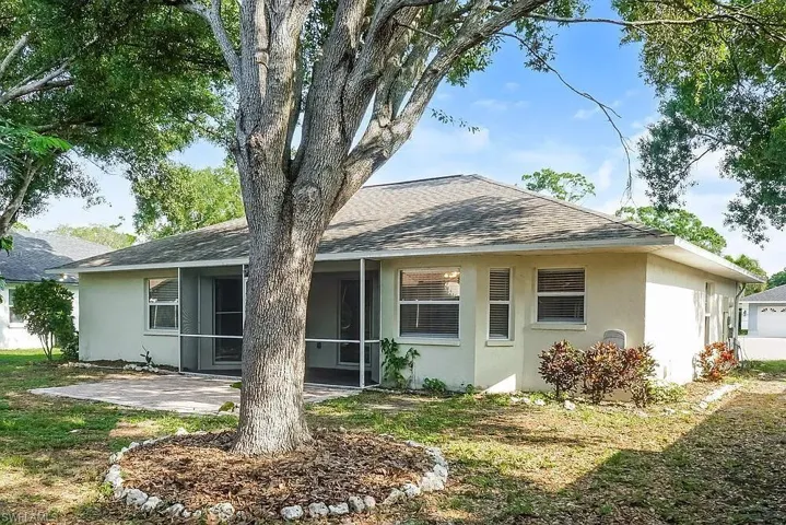 5211 Cedar Hammock Ct, Sarasota, Florida 34232