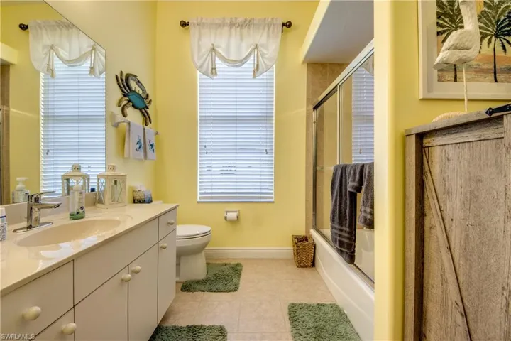 4203  Pelican  BLVD, Cape Coral, FL 33914