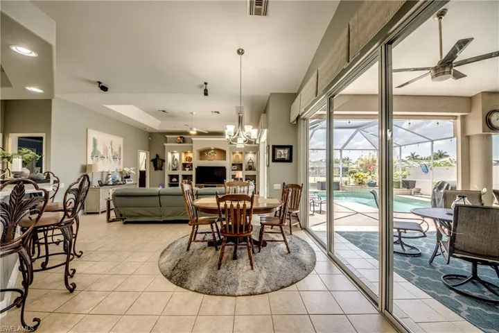 4203  Pelican  BLVD, Cape Coral, FL 33914
