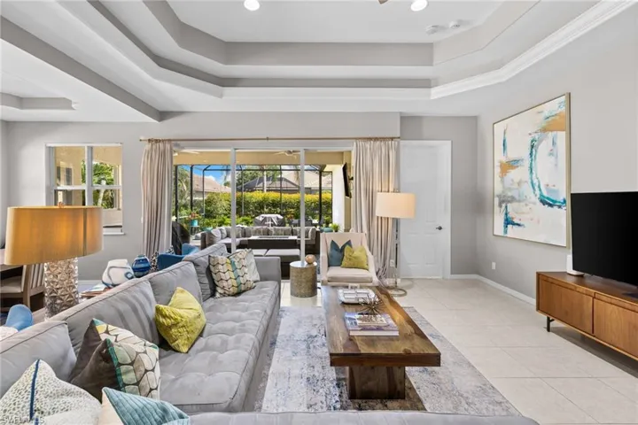 4208 Hampton Ln, Naples, Florida 34119
