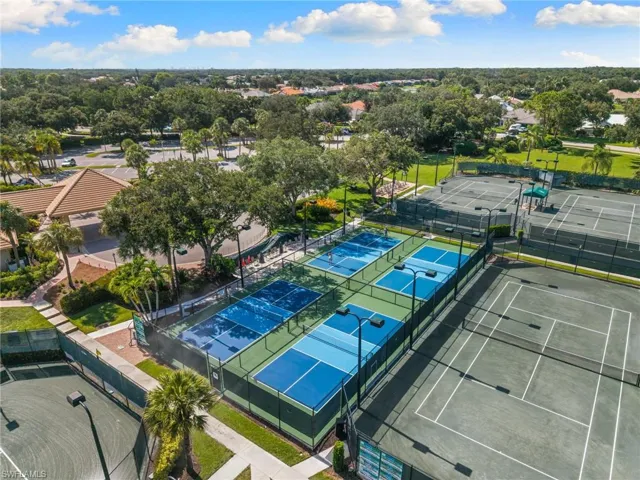 4208 Hampton Ln, Naples, Florida 34119