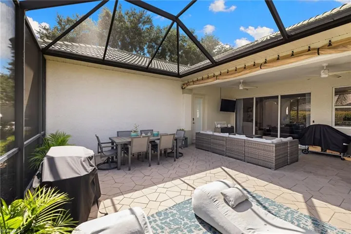 4208 Hampton Ln, Naples, Florida 34119