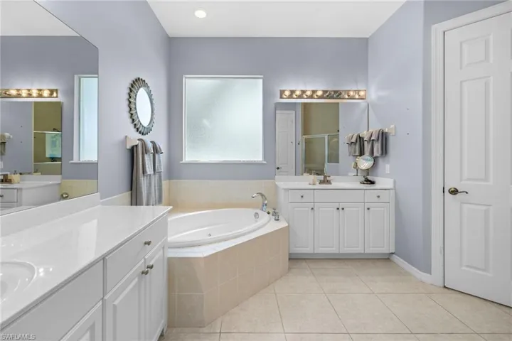 4208 Hampton Ln, Naples, Florida 34119
