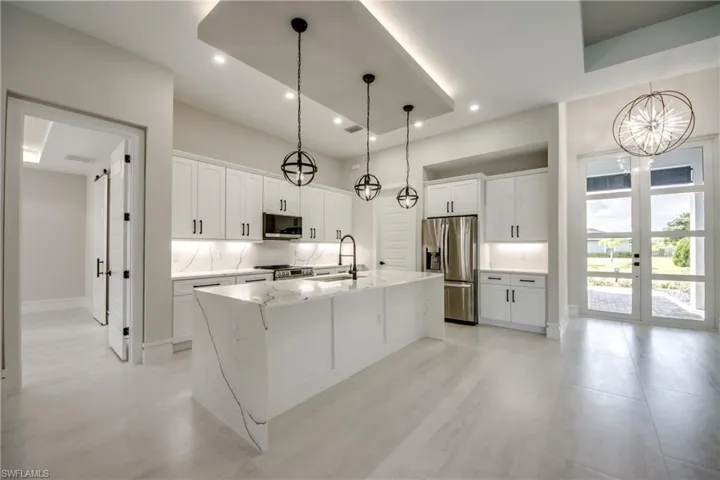 1429 Nw 2nd St, Cape Coral, Florida 33993