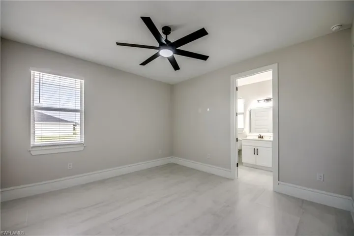 1429 Nw 2nd St, Cape Coral, Florida 33993