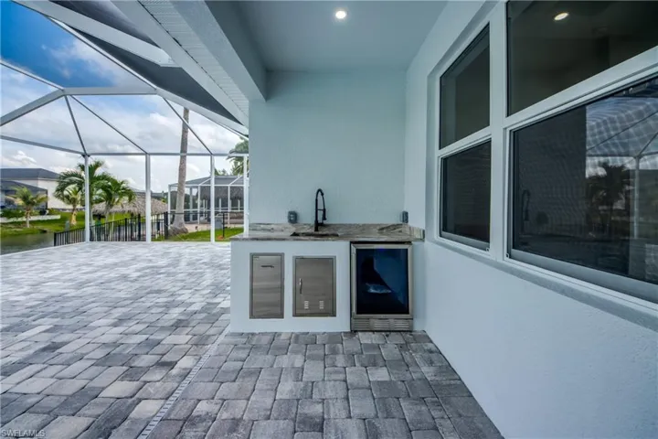 1429 Nw 2nd St, Cape Coral, Florida 33993