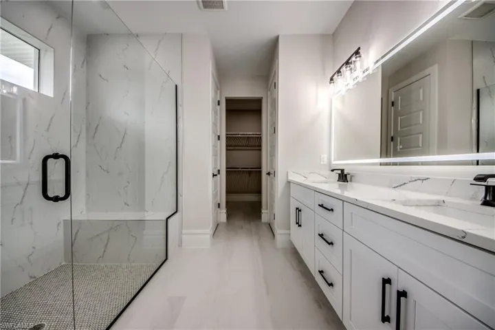 1429 Nw 2nd St, Cape Coral, Florida 33993