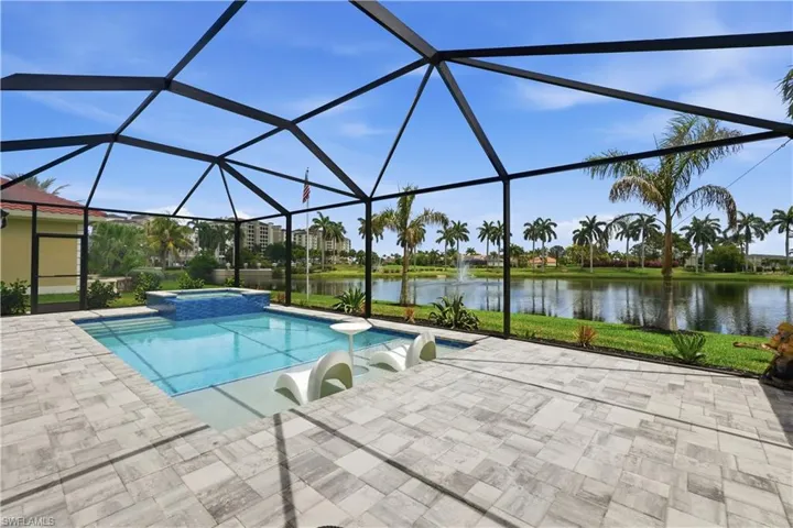 14871  Laguna  DR, Fort Myers, FL 33908