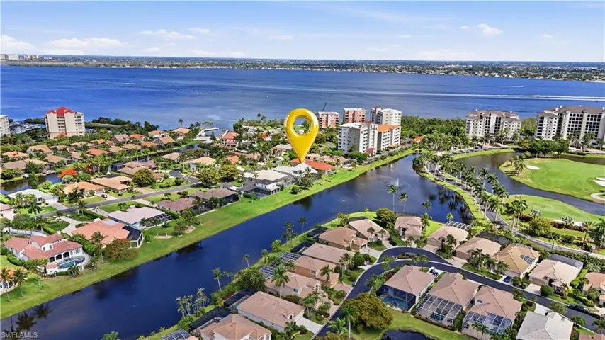 14871  Laguna  DR, Fort Myers, FL 33908