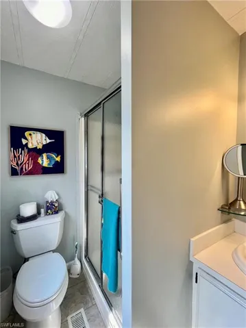 726  Knotty Pine  CIR, North Fort Myers, FL 33917