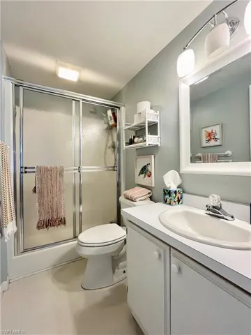 726  Knotty Pine  CIR, North Fort Myers, FL 33917