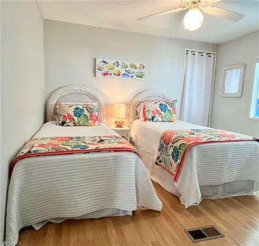 726  Knotty Pine  CIR, North Fort Myers, FL 33917