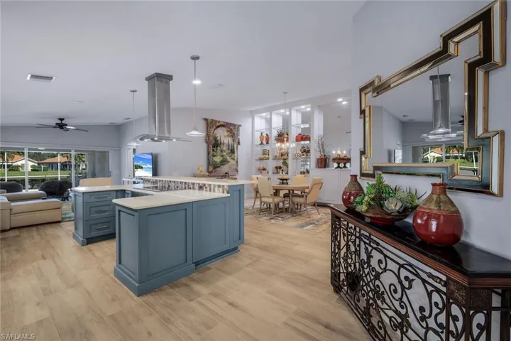 3683  Exuma  WAY, Naples, FL 34119