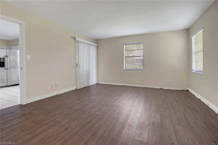 135  Cypress E WAY, Naples, FL 34110