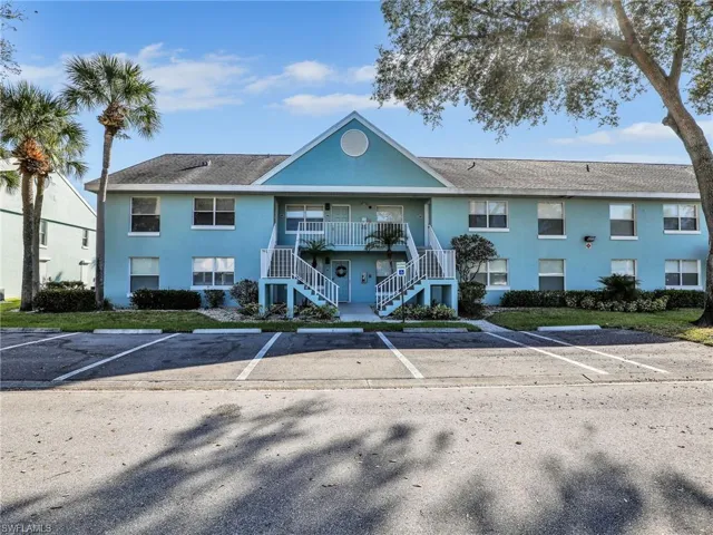 165  Wading Bird  CIR, Naples, FL 34110