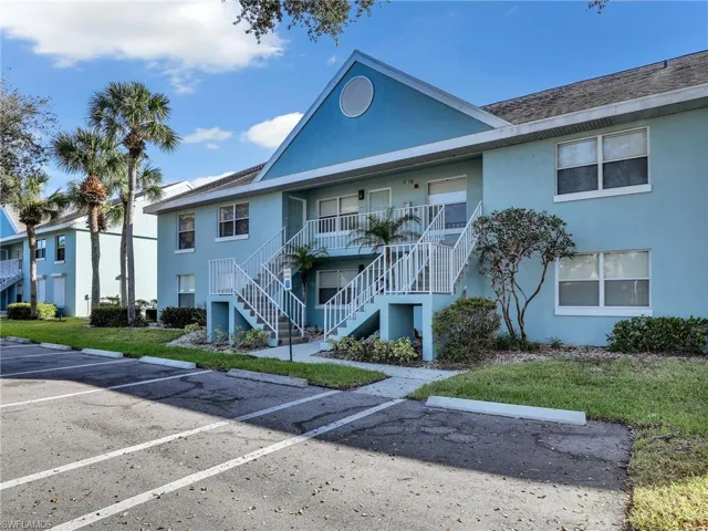 165  Wading Bird  CIR, Naples, FL 34110