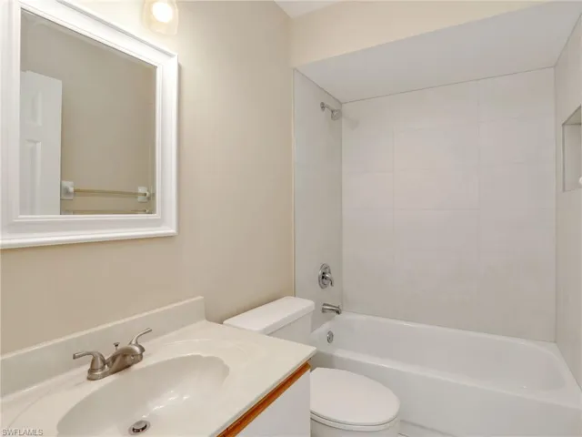 165  Wading Bird  CIR, Naples, FL 34110