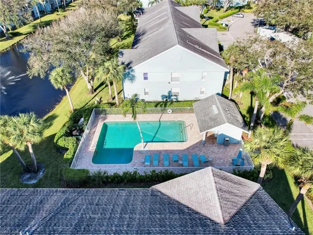 165  Wading Bird  CIR, Naples, FL 34110