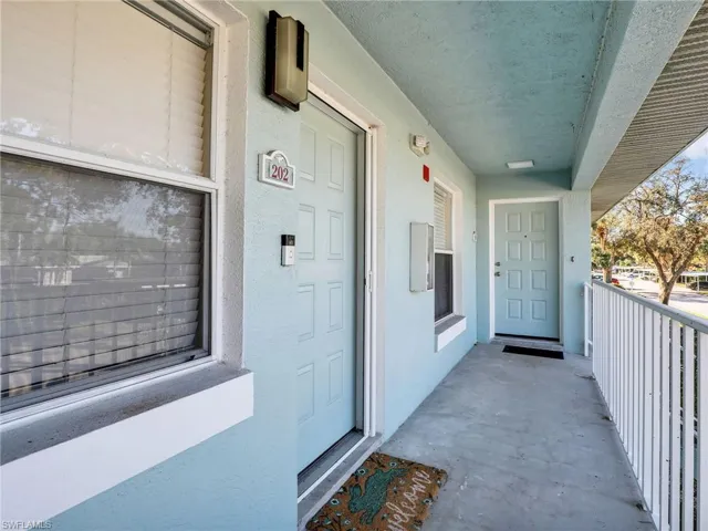 165  Wading Bird  CIR, Naples, FL 34110