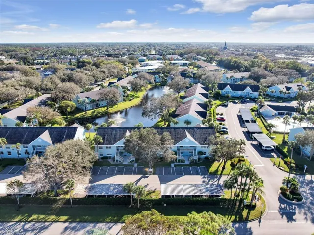 165  Wading Bird  CIR, Naples, FL 34110