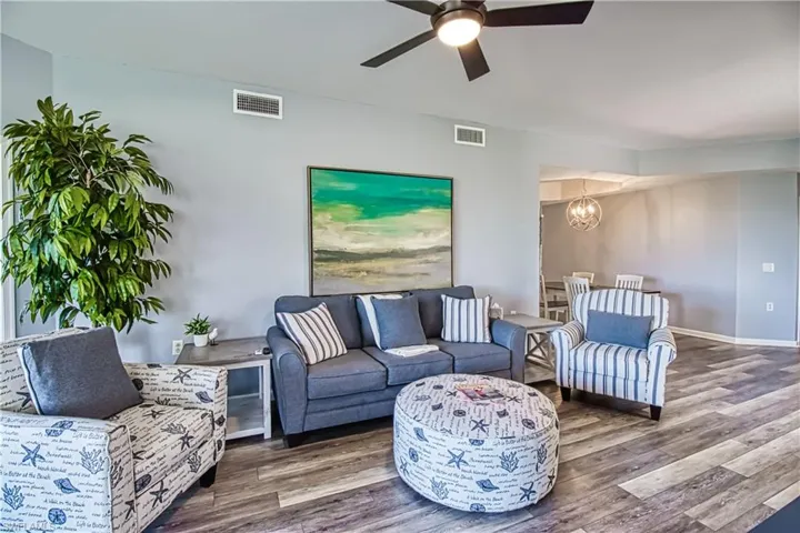3111 Meandering Way 101, Fort Myers, Florida 33905