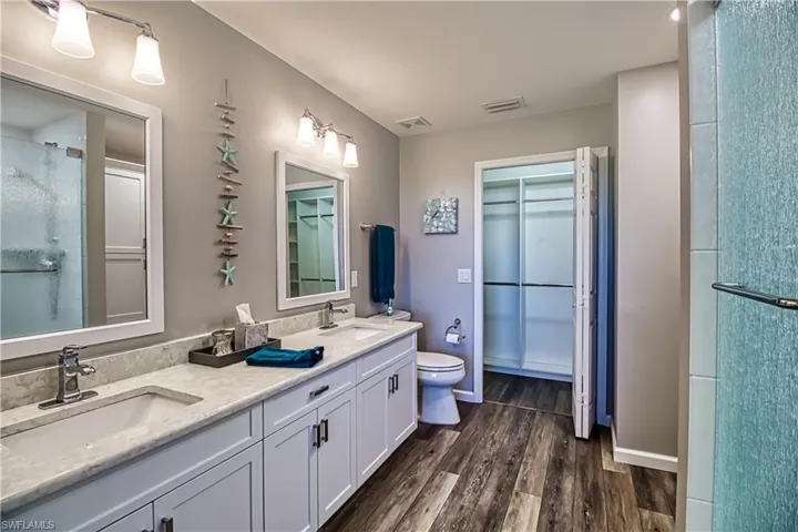 3111 Meandering Way 101, Fort Myers, Florida 33905