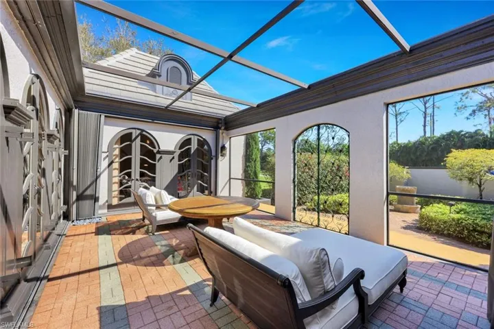 12855  Pond Apple E DR, Naples, FL 34119