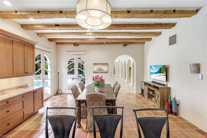 12855  Pond Apple E DR, Naples, FL 34119
