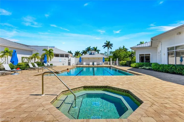 12855  Pond Apple E DR, Naples, FL 34119