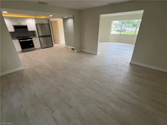 15700  Candle  DR, Fort Myers, FL 33908