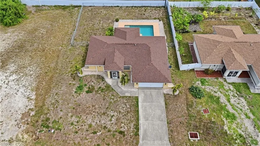 919 18th Ter, Cape Coral, Florida 33909