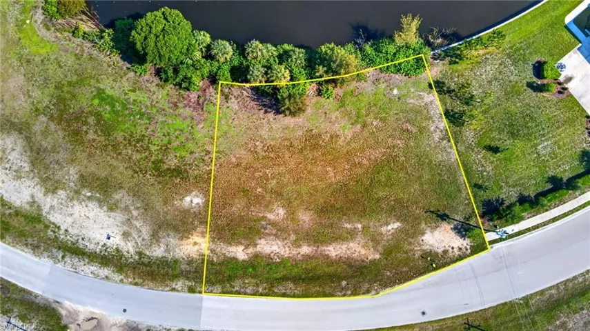 1483 Sw 6th Ter, Cape Coral, Florida 33991