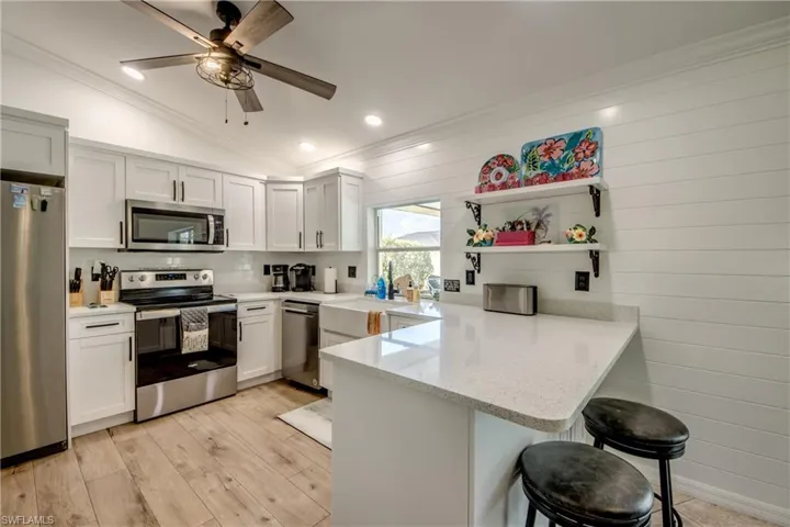 1728 Sw 15th St, Cape Coral, Florida 33991