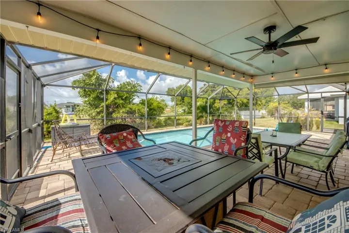 1728 Sw 15th St, Cape Coral, Florida 33991