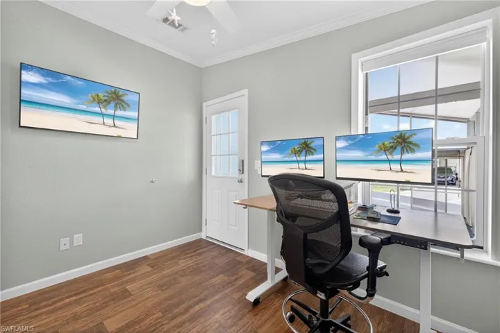 39 Channel Ln, Fort Myers, Florida 33905