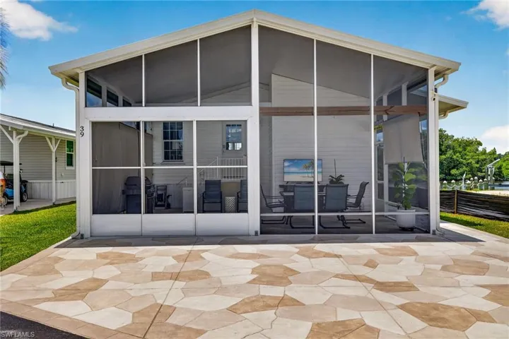 39 Channel Ln, Fort Myers, Florida 33905