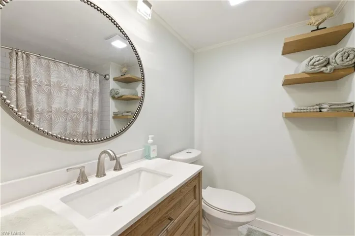 16001 Amberwood Lake Ct 1, Fort Myers, Florida 33908