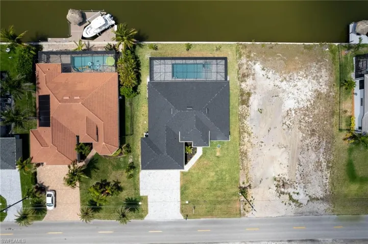 2702  Old Burnt Store N RD, Cape Coral, FL 33993