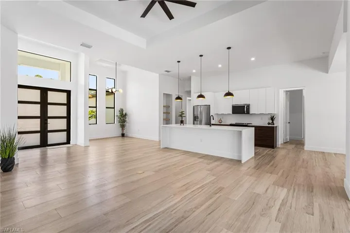 2702  Old Burnt Store N RD, Cape Coral, FL 33993