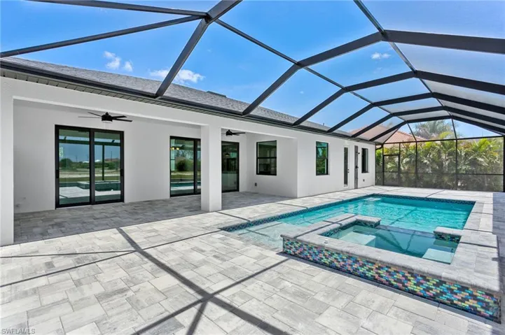2702  Old Burnt Store N RD, Cape Coral, FL 33993
