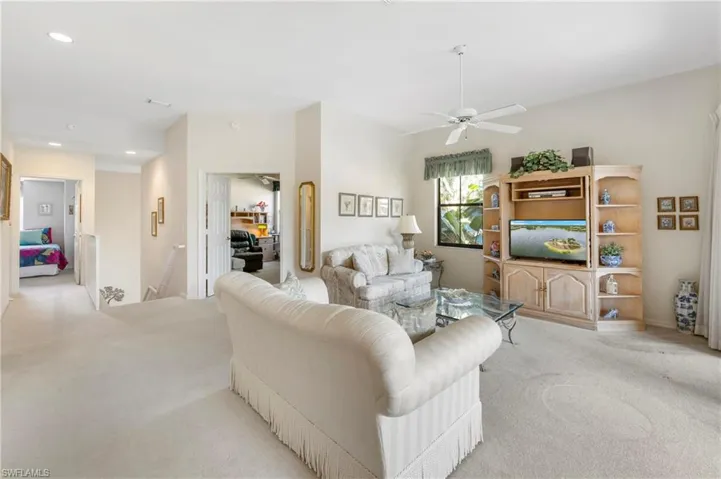 166 Vintage Cir 201, Naples, Florida 34119