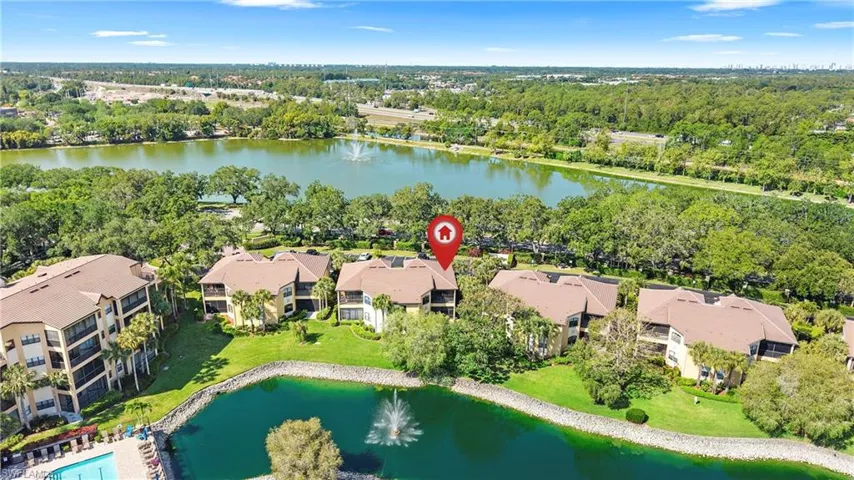 166 Vintage Cir 201, Naples, Florida 34119